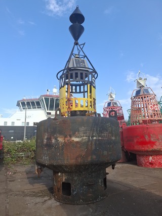 Maritieme boei, geel